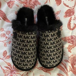 Michael Kors Slippers Brand New